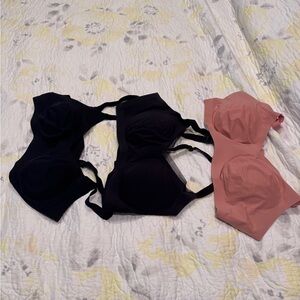 COPY - Women’s wireless Honeylove and Knix bras